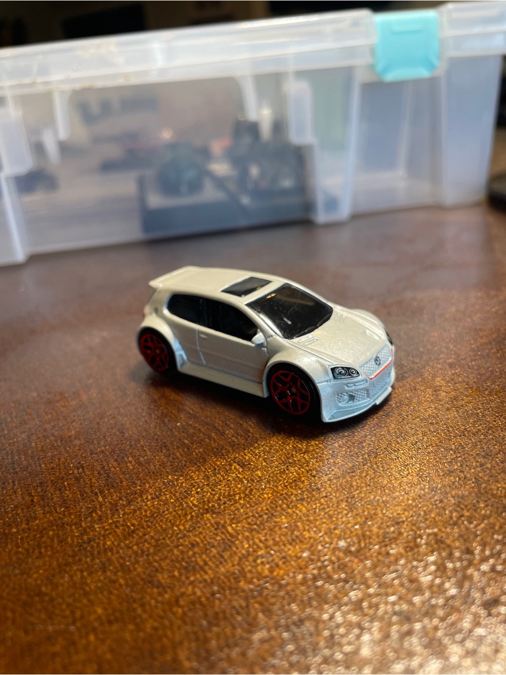 Hot Wheels Volkswagen Golf GTI 2008 White Red Rims VW 1:64 Diecast Car